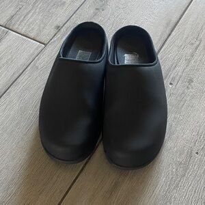 lululemon athletica Black Slip-On Clogs
